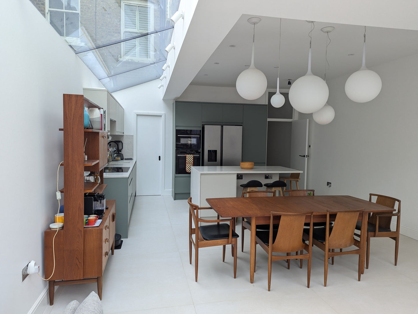 Warehouse Snow and Manuva White Matt - Kitchen Renovation, London