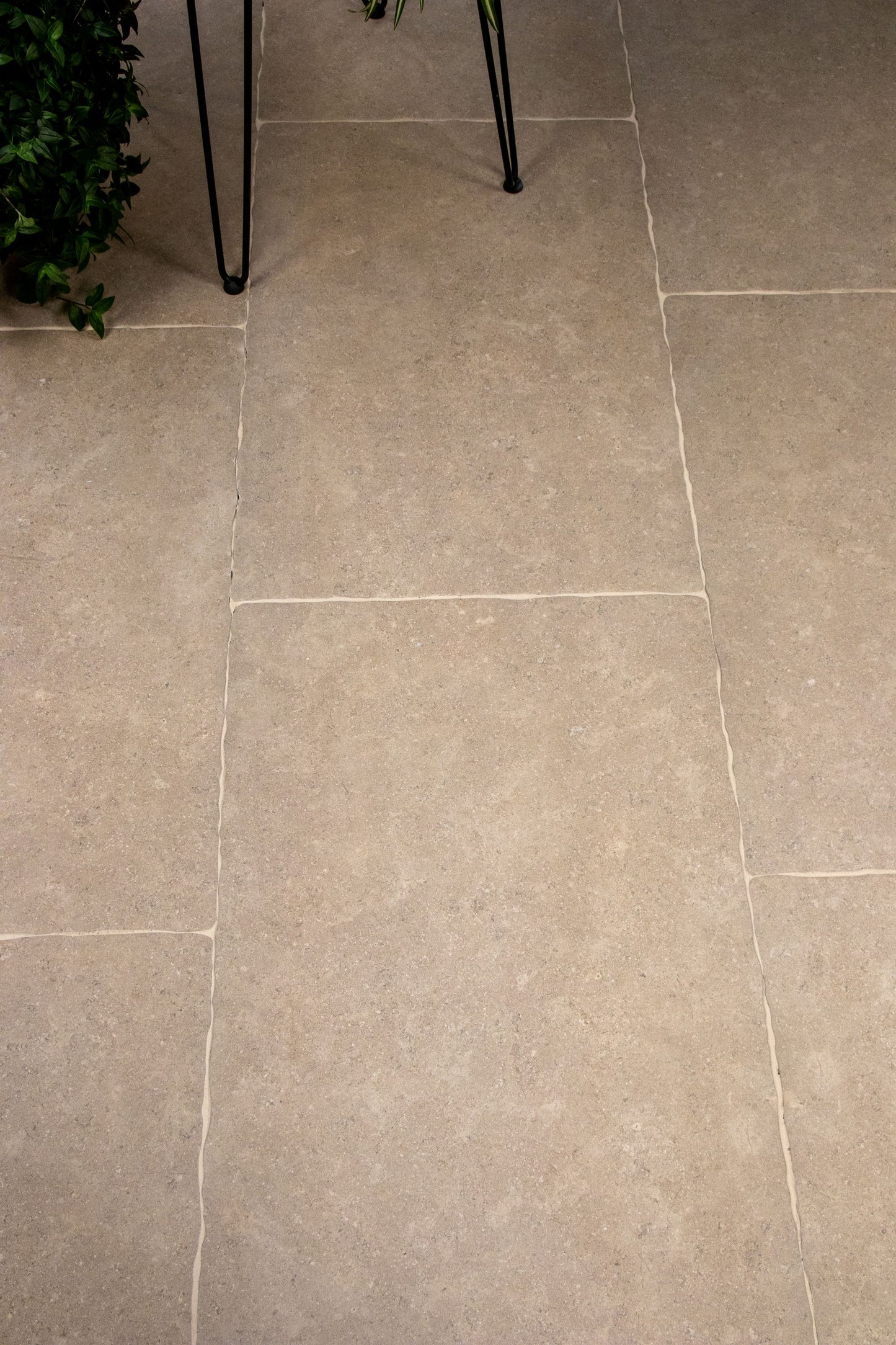 Charlbury Classic Tumbled Grip R11