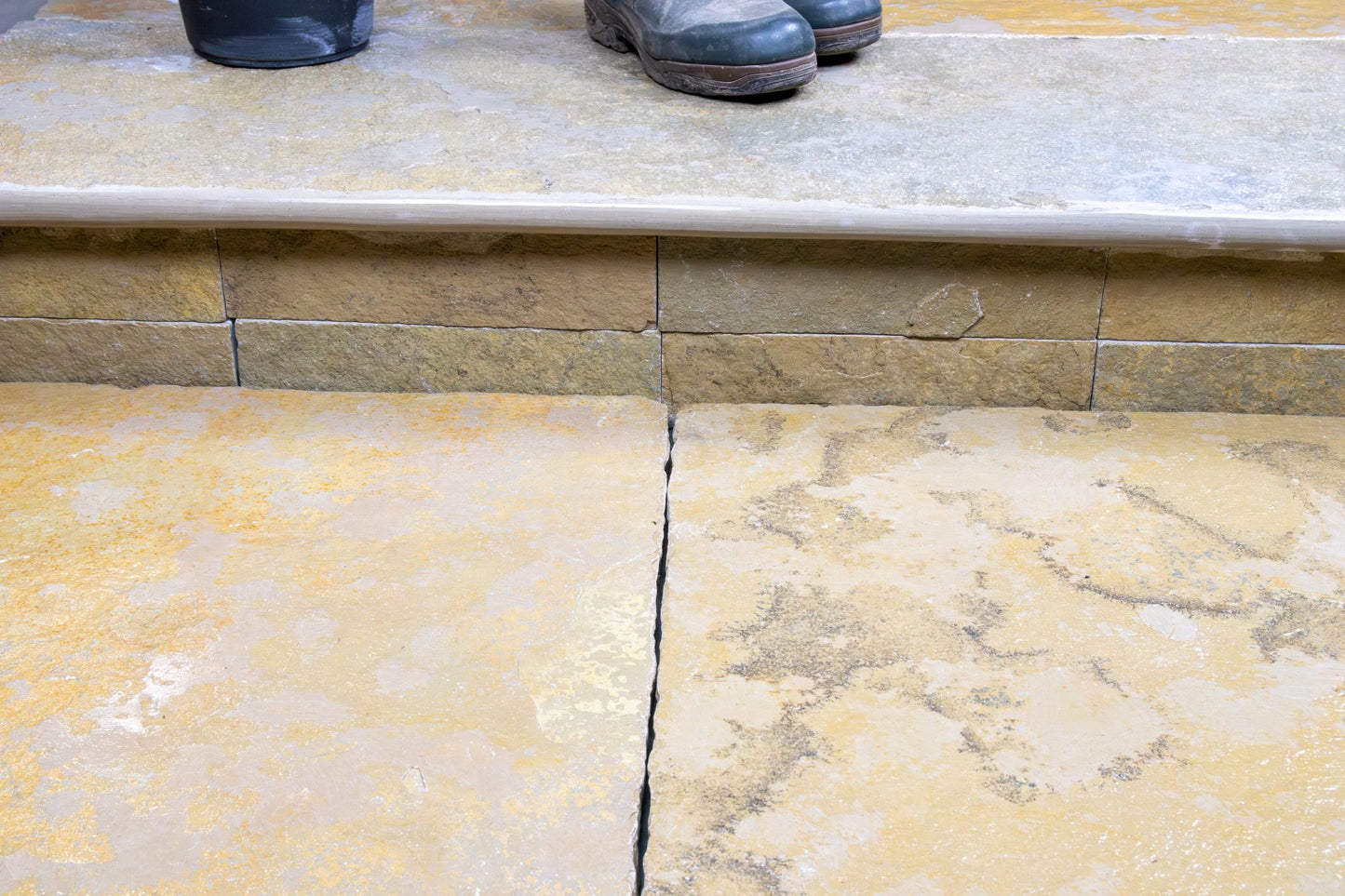 Elkstone Yellow Worn & Tumbled