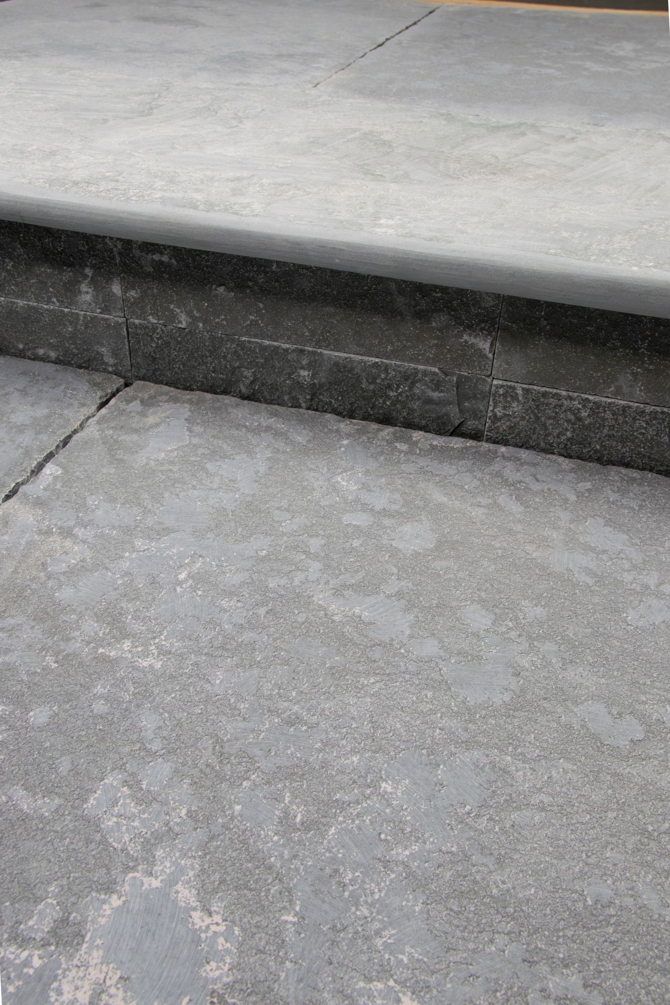 Elkstone Grey Worn & Tumbled