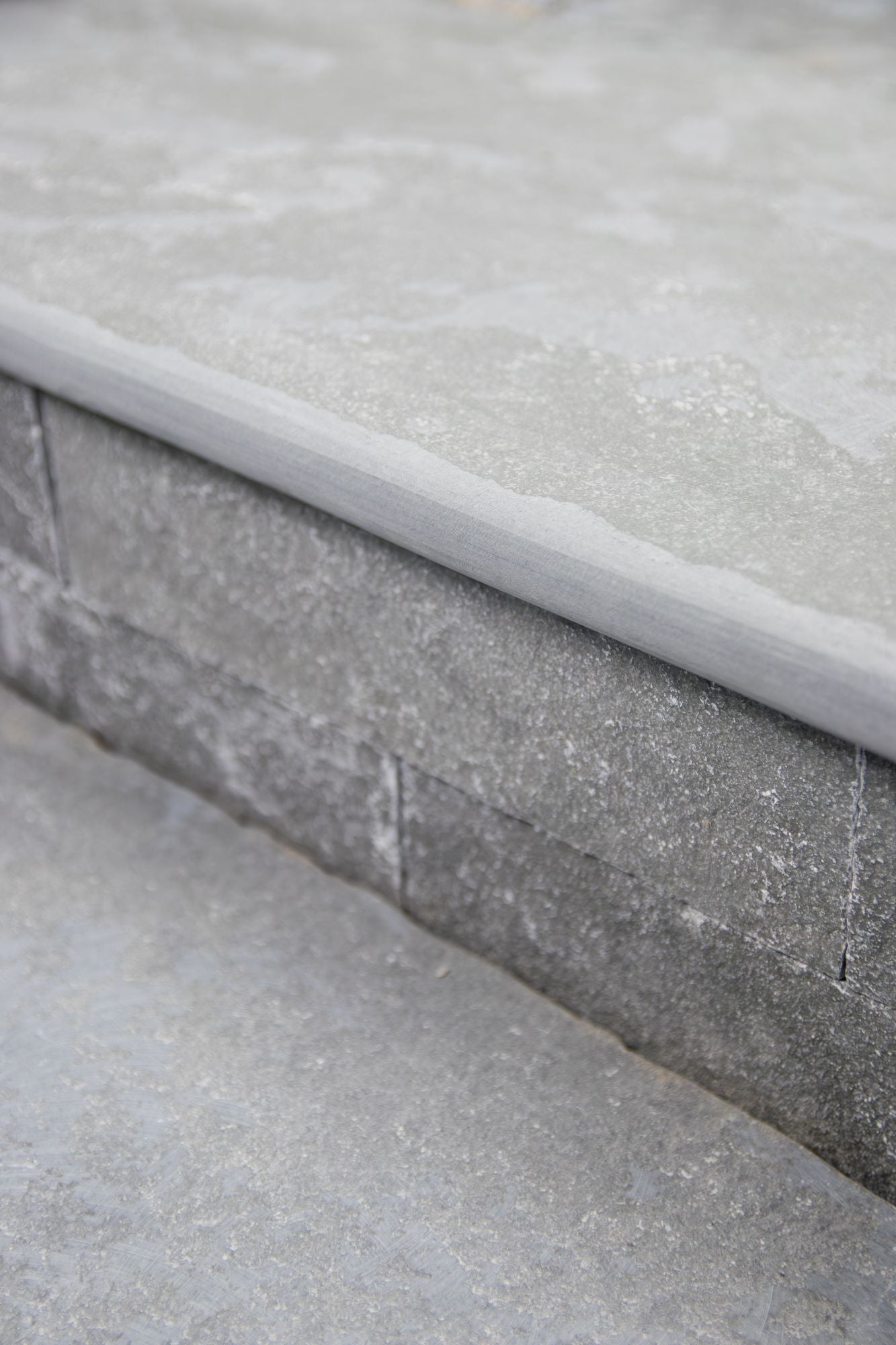 Elkstone Grey Worn & Tumbled Bullnose Step With Drainage Groove