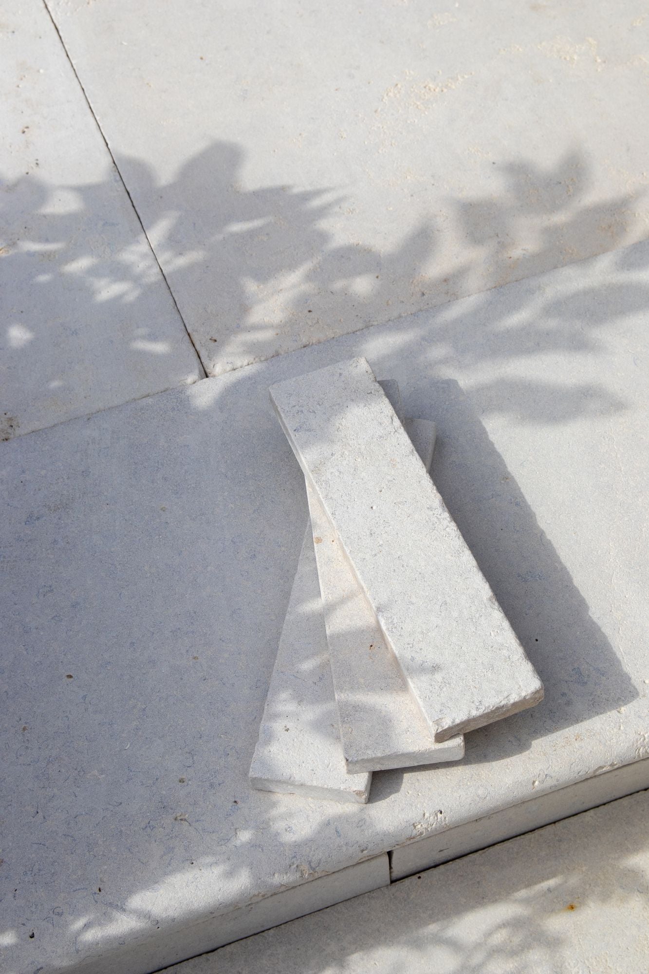 Selborne Limestone Weathered Finish Brick
