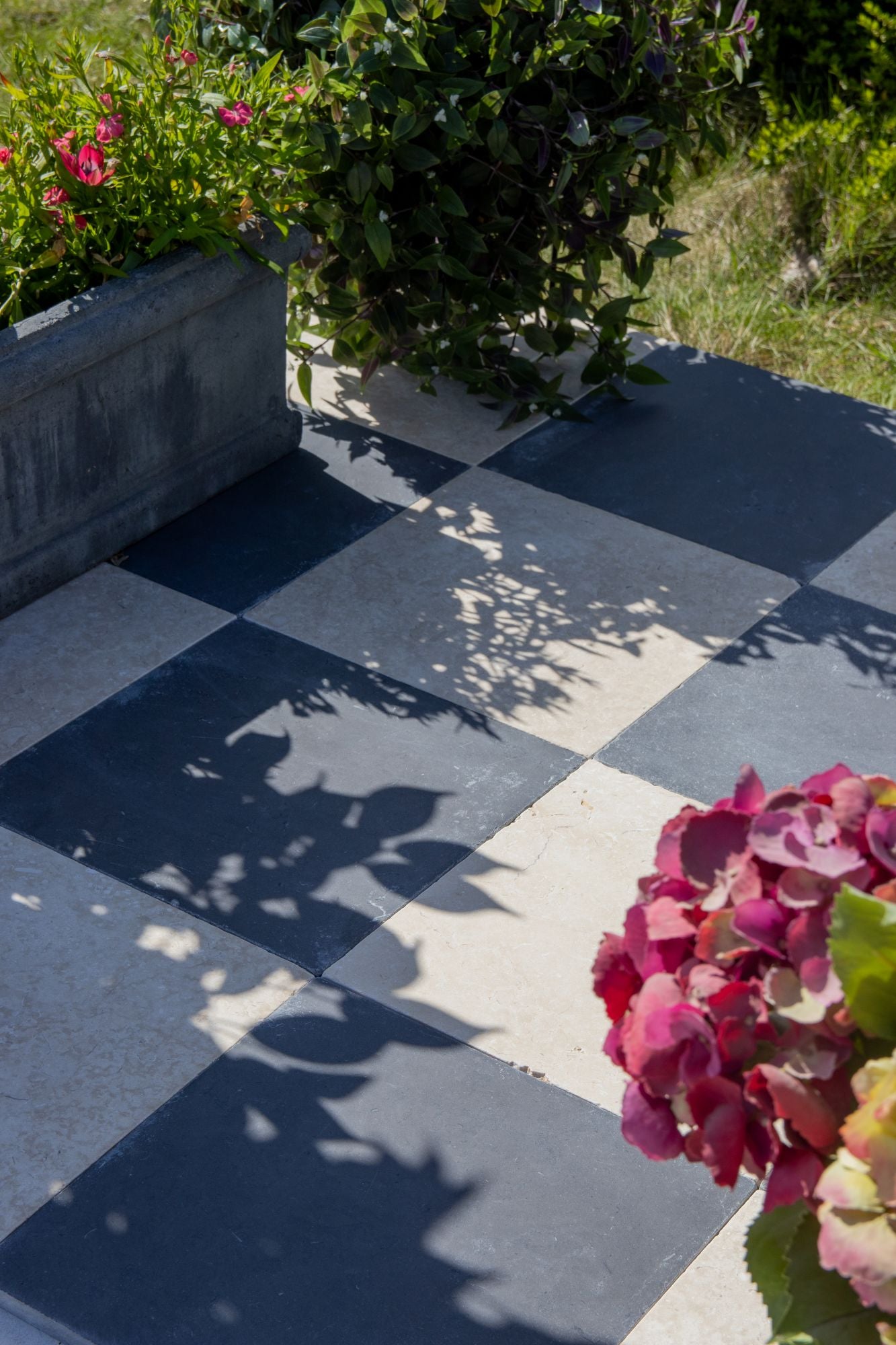 Elsham Limestone Tumbled Finish Square