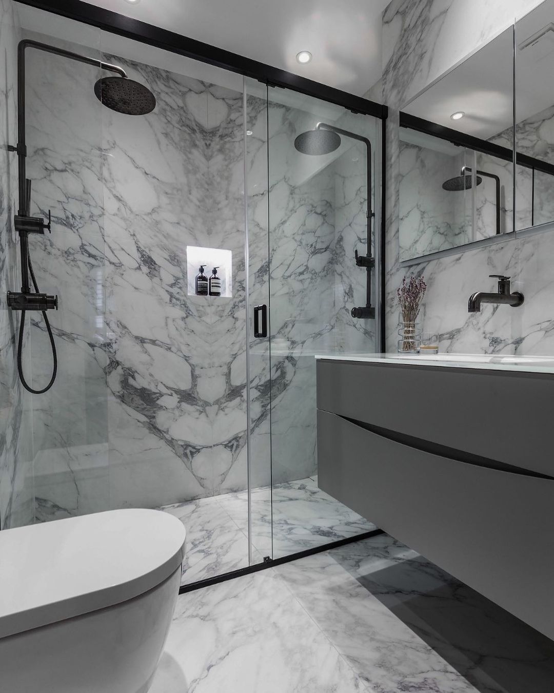 Elementa Arabescato Bookmatched Polished Slab