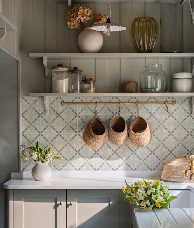 Aventuras Porcelain Porto Olive 