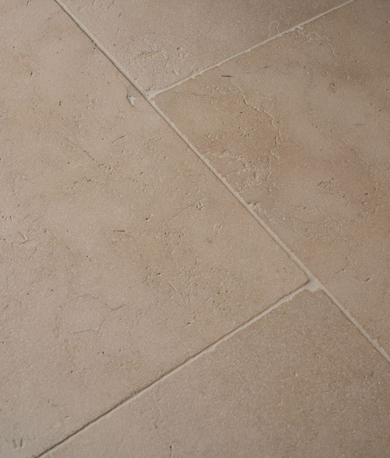 bergamo-limestone-lightly-seasoned-finish