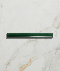 STUDIO Jamboree Handpainted Holly Beading Handpainted Gloss Finish