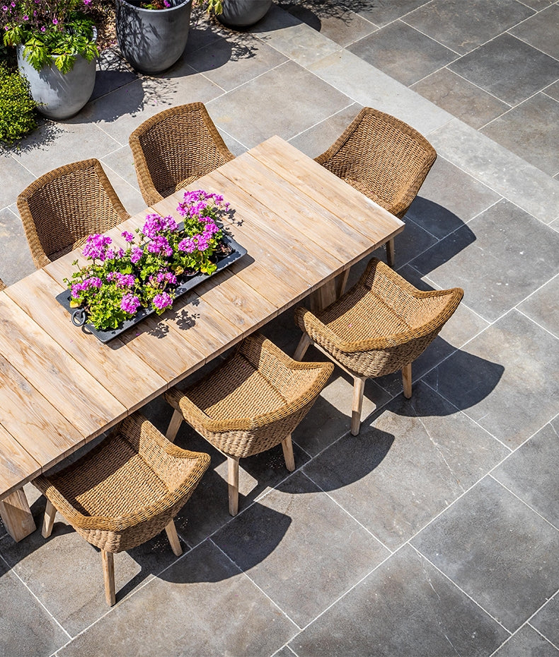 kimmeridge-paving-tumbled-&-etched-finish