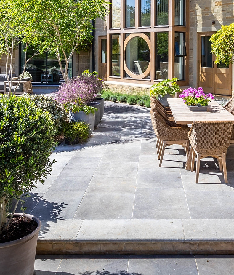 kimmeridge-paving-tumbled-&-etched-finish