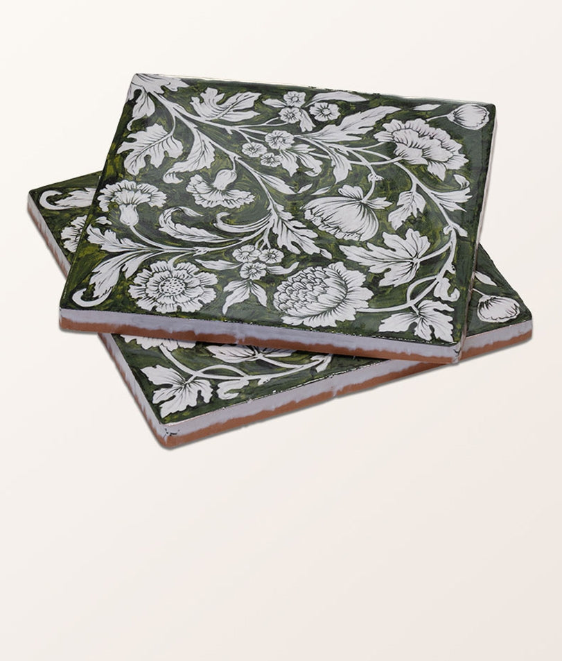 studio-assisi-green-gloss-finish