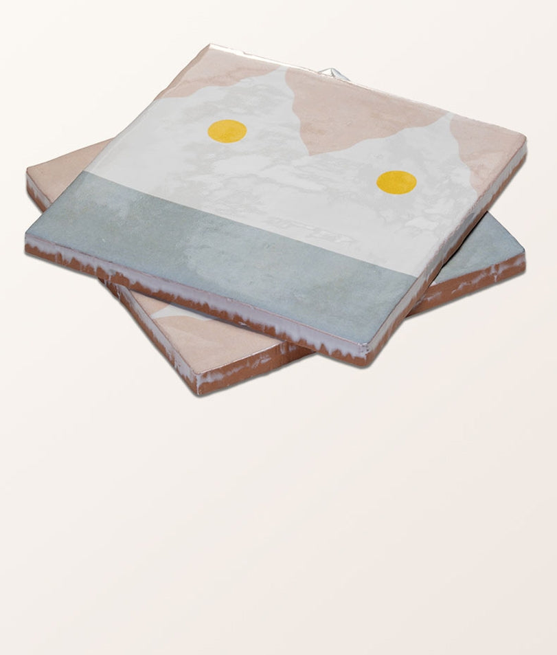 studio-minaret-yellow-dot-gloss-finish