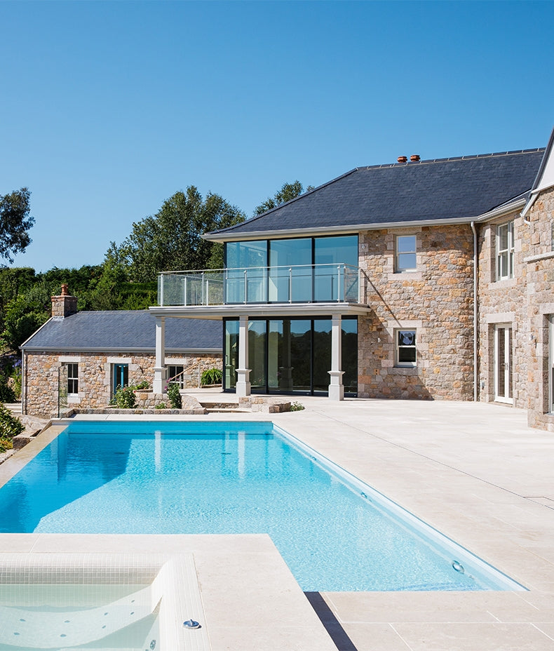 wychwood-paving-tumbled-&-etched-finish